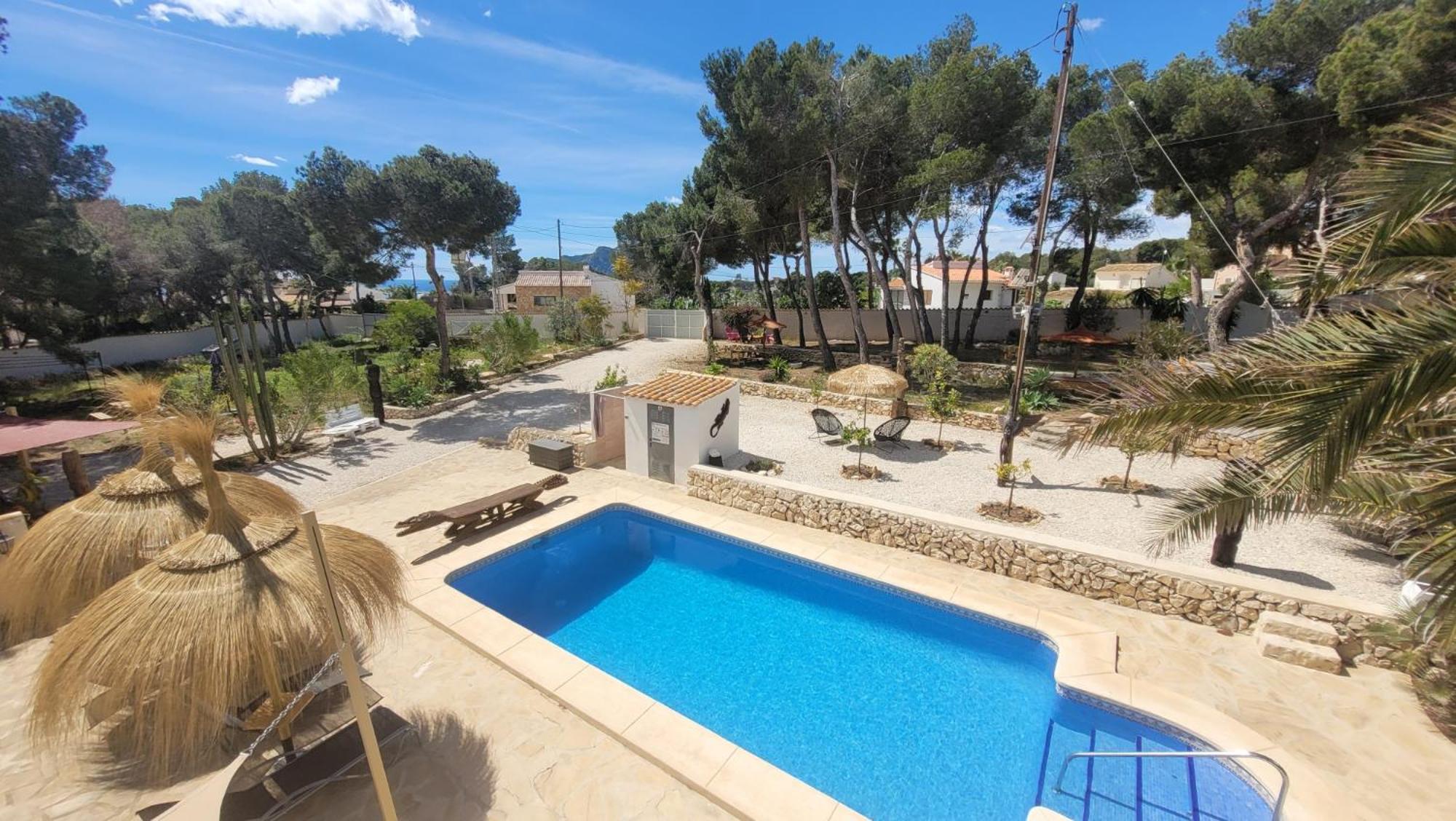 Casa Caledonia - Appartement Dans Villa Avec Jardin Arbore Et Piscine A 500 M De La Mer Бениса Экстерьер фото